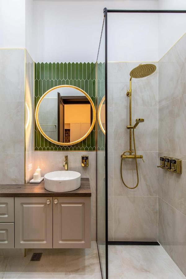 Holt Old Town Luxury Suites Bucharest Luaran gambar