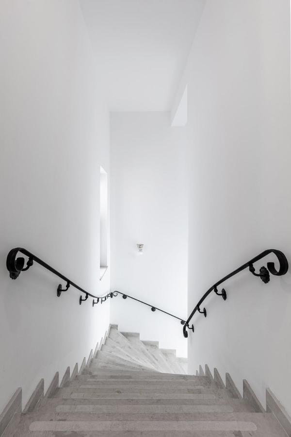 Holt Old Town Luxury Suites Bucharest Luaran gambar