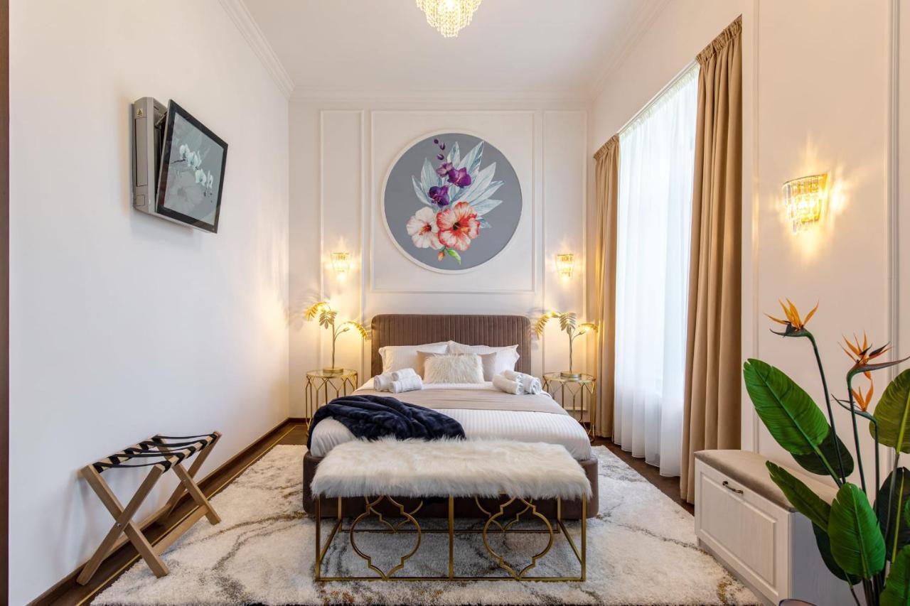 Holt Old Town Suites Bucharest Luaran gambar